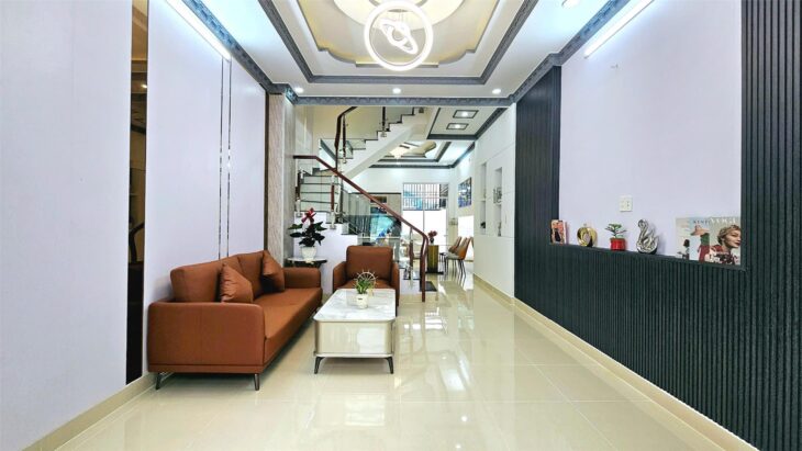 Nhà phố Huỳnh Tấn Phát, 4x20m, 4 tầng, 5.4 tỷ, cạnh Phú Mỹ Hưng