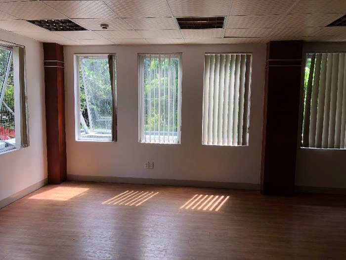 TÒA NHÀ LÔ GÓC 106M x 9T, DOANH THU 7000 USD/THÁNG, Ô TÔ TRÁNH, NGỌC KHÁNH, BA ĐÌNH, 70 TỶ