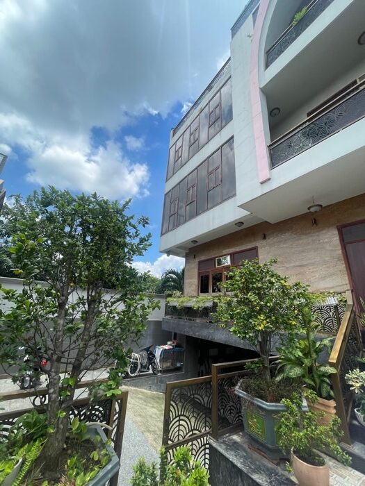 NHÀ 6 TẦNG ĐẸP LINH ĐÔNG, TP.THỦ ĐỨC – 450M² – GIÁ 30 TỶ