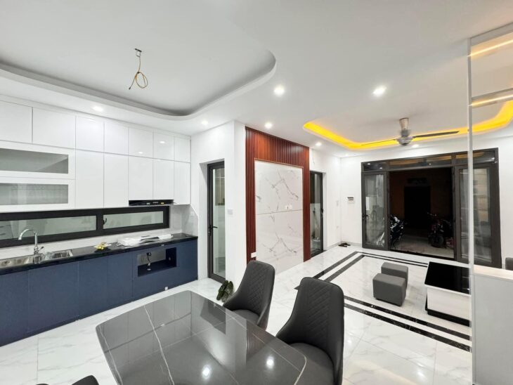 NHÀ XÂY MỚI NGUYỄN KHOÁI – 51M2 x 4T – MT 4M – 6.4 TỶ – 2 THOÁNG – Ô TÔ DỪNG ĐỖ NGÀY ĐÊM