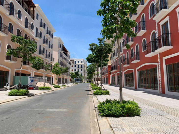 Bán nhà An Thới Phú Quốc, 120m² đất ở đô thị , 5 tầng, 8 tỷ, cách biển 300m