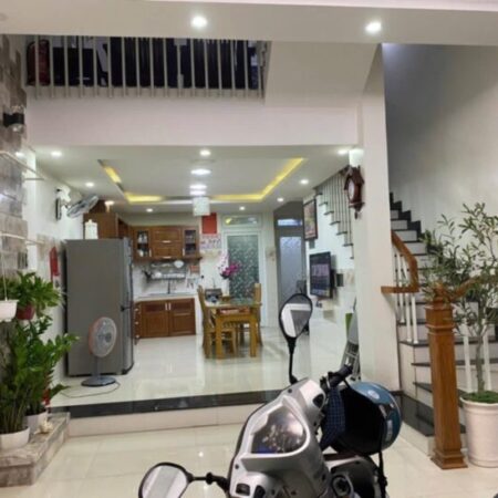 ????Mặt tiền đường 7m5, gần biển Phạm Văn Đồng, nhà 3 tầng mới đẹp chỉ nhỉnh 9 tỷ ????Mặt tiền đường 7m5, gần biển Phạm Văn Đồng, nhà 3 tầng mới đẹp chỉ nhỉnh 9 tỷ