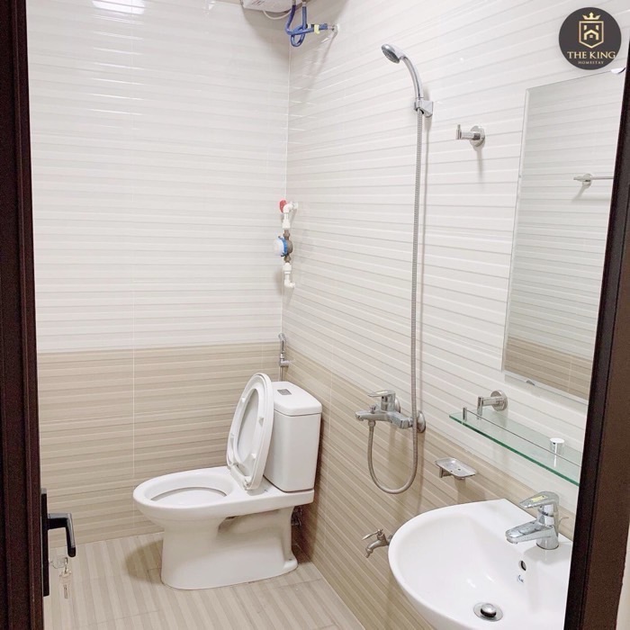 THANH XUÂN-Mặt Ngõ oto- 8 tầng thang máy-19 phòng-Doanh thu 900tr/năm