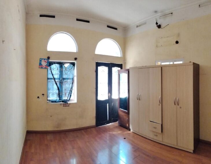 Bán gấp nhà Ngã Tư Sở 98m2 , 16,5 tỷ