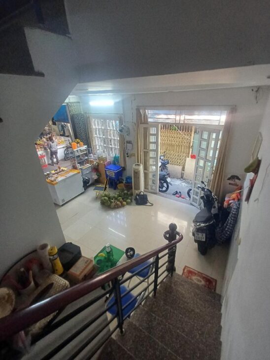 HIẾM NHÀ BÁN..2 TẦNG HOÀN CÔNG ĐỦ..NGANG 6.45M KINH DOANH THOẢI MÁI..VỊ TRÍ ĐẸP GIÁ CHỈ 4.2 TỶ