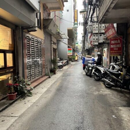 Lê Thanh Nghị-Mặt oto tránh-Kinh doanh-đối diện bệnh viện Bạch Mai