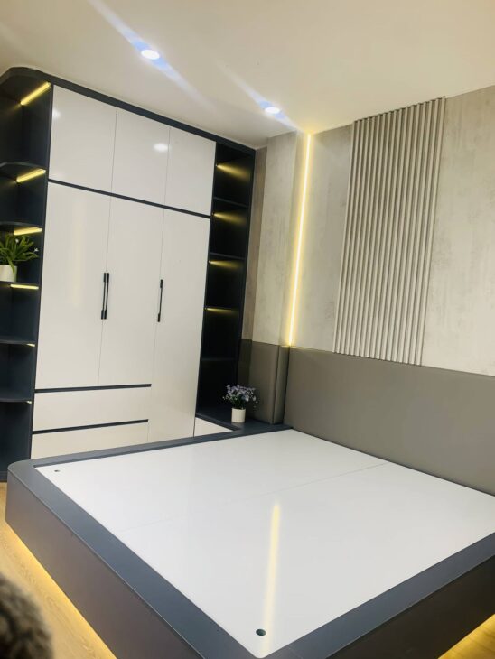 CHÍNH CHỦ NHỜ BÁN NHÀ TRUNG TÂM ĐỐNG ĐA 35M2, 6 TẦNG THANG MÁY GIÁ 8 TỶ