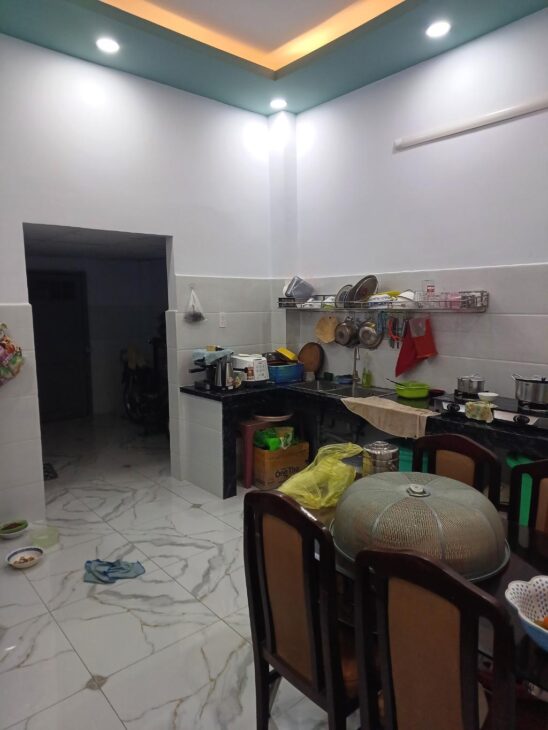 Mặt tiền chợ Hoàng Minh Đạo 4×20 sổ riêng 2 tầng chỉ 13 tỷ 5