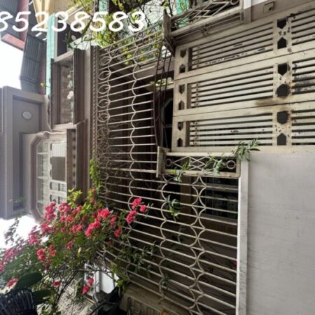 Bán nhà 50m², 4 tầng tại Hào Nam, Đống Đa – Giá chỉ 8.5 tỷ, ngõ thông tiện ích, yên tĩnh và thoáng