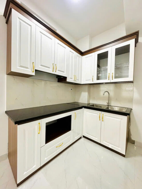 ???? NHÀ MỚI KÍNH KOONG – NGÕ RỘNG – GẦN Ô TÔ – 50M RA HỒ ĐẦM HỒNG 35mx5T giá 5,9tỷ (có thương lượng)