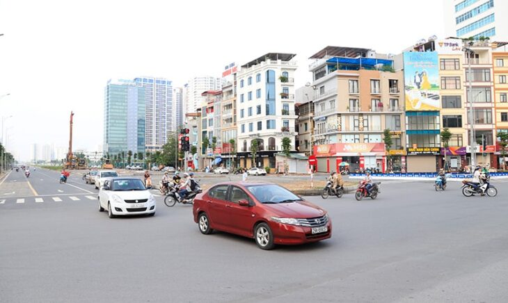 Bán mảnh đất vàng duy nhất MP Nguyễn Văn Huyên, Cầu Giấy dt xấp xỉ 400m2, mặt tiền 8-15m, giá cực rẻ