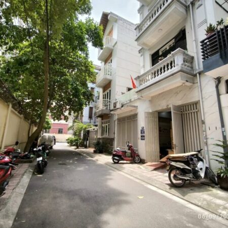 BÁN MẶT PHỐ ĐƯỜNG BƯỞI – KINH DOANH ĐỈNH – VỈA HÈ – 8.2m MT – 5T – 72m2 – 23.4 TỶ