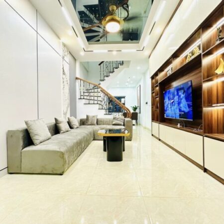 CỰC HIẾM! BÁN NHÀ VƯƠNG THỪA VŨ, 4 TẦNG, 3 MẶT THOÁNG, GẦN Ô TÔ, CHỈ 7.98 TỶ