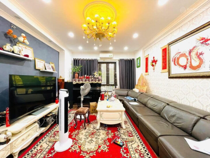 Bán gấp nhà phân lô phố Chùa Láng 56m2 6 tầng thang máy giá 20 tỷ