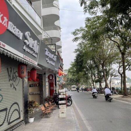 ✳️Nhà Thang Máy 7 Tầng Lạc Long Quân 49 M2 7T MT 4 M, Chỉ 15 Tỷ Tây Hồ Nhà Đẹp Gần Phố Ô Tô đỗ