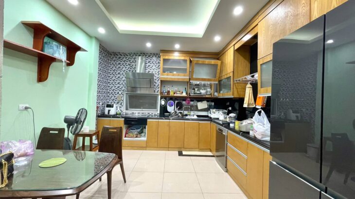 ????Ô tô tránh, Phân lô Phùng Chí Kiên 65m 5T Thang máy Nội thất đẹp, 19.9 Tỷ