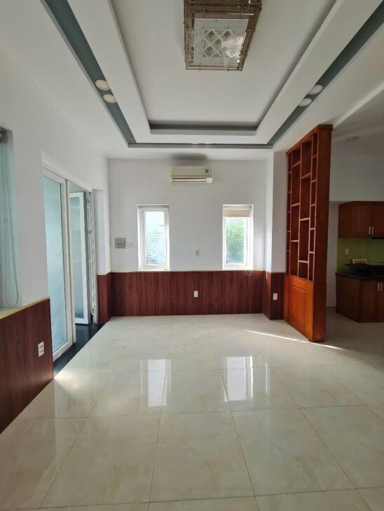 CHO THUÊ NHÀ MỚI TINH KHANG ĐIỀN Q9, DT 75M2, 3 PHÒNG NGỦ, 3 WC, GIÁ THUÊ 13TR. 1 THÁNG