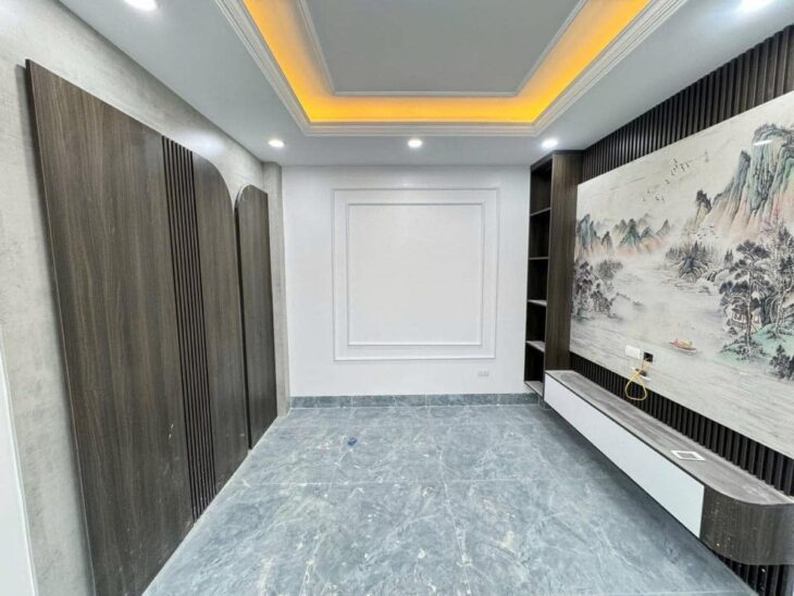 KHƯƠNG ĐÌNH – THANH XUÂN – MẶT TIỀN KHỦNG – OTO VÀO NHÀ – KINH DOANH – 40M*7T – THANG MÁY – 12.6 T