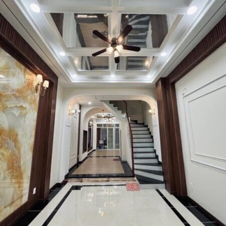 MẶT TIỀN KINH DOANH ĐỈNH TÂN PHÚ – NHÀ XÂY MỚI ĐẸP LUNG LINH – 5 TẦNG 64m2 CHỈ 10.5 Tỷ