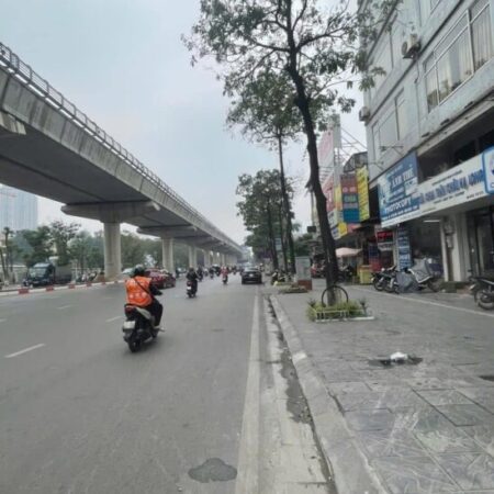 Bán nhà Mặt Phố Hồ Tùng Mậu (Gần ĐH Thương Mại) 65/70m, 8Tầng, MT 5m 45.8 Tỷ Bán nhà Mặt Phố Hồ Tùng Mậu (Gần ĐH Thương Mại) 65/70m, 8Tầng, MT 5m 45.8 Tỷ