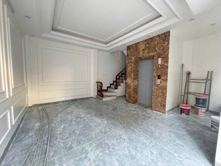 KHƯƠNG ĐÌNH – THANH XUÂN – MẶT TIỀN KHỦNG – OTO VÀO NHÀ – KINH DOANH – 40M*7T – THANG MÁY – 12.6 T