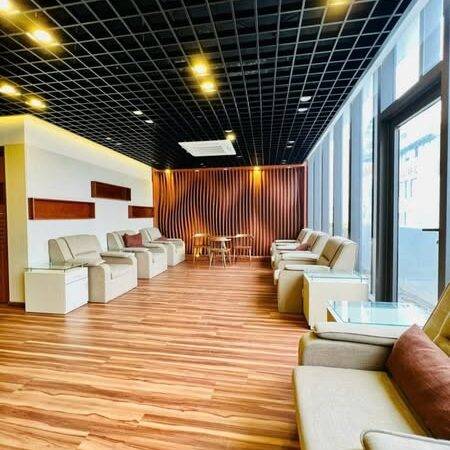 Tòa nhà massage & Karaoke 6 tầng – vip nhất Sơn Trà -30 phòng – Giá 32 tỷ Tòa nhà massage & Karaoke 6 tầng – vip nhất Sơn Trà -30 phòng – Giá 32 tỷ