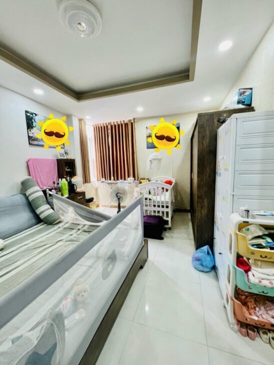 Bán Nhà Nguyễn Thượng Hiền, 40m2, 4 Tầng Chỉ hơn 5 Tỉ