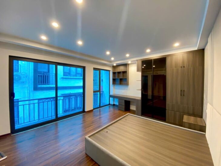 BÁN NHÀ MẶT PHỐ KHƯƠNG ĐÌNH – NGÕ OTO TRÁNH – 8m MT – 45m2 – 7 tầng – 12 TỶ