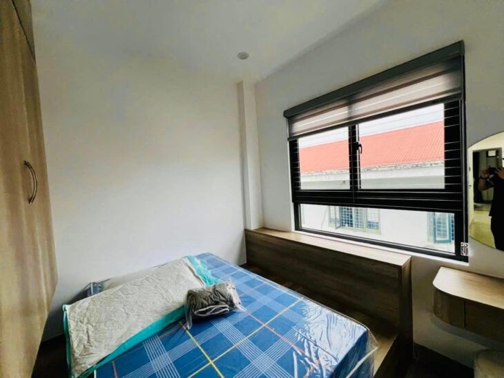 Hiếm! Hoàng Văn Thái ngõ thông phân lô ô tô vào nhà 45m2.MTx4m ở ngay