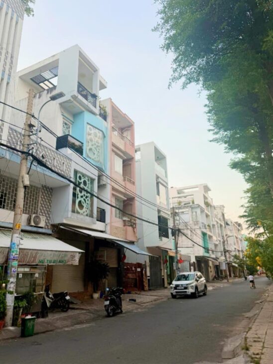 TÒA NHÀ MẶT TIỀN KINH DOANH ĐỈNH – KHU TÊN LỬA – 5 TẦNG MỚI ĐẸP KIÊN CỐ – 72M2 – CHỈ 11.7 TỶ
