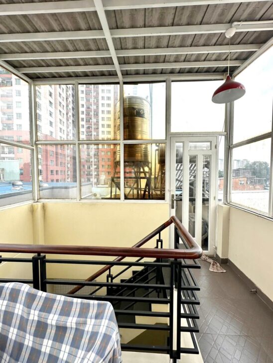 Bán nhà mới, 3 tầng – Võ Văn Kiệt Quận 5 – 85m2