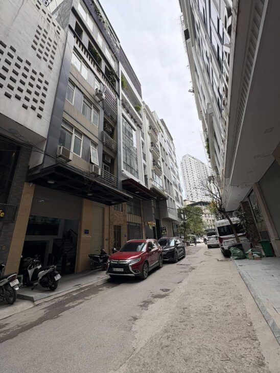 Bán nhà Ôtô tránh, Kinh doanh ngon-Ngõ 21 Lê Văn Lương 77m2/ 5Tầng, MT 6m 45 Tỷ