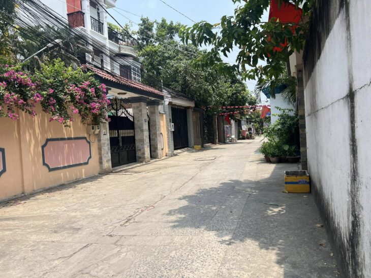 Hẻm Nguyễn Duy Trinh, cạnh Homyland,diên tích siêu đẹp 115m2 giá chỉ 7,9ty TL LH 0906227839 Mrs Vân
