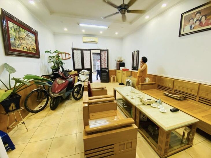 TRẦN KHÁT CHÂN – CÁCH 1 NHÀ RA PHỐ – 5 TẦNG, 3 MẶT THOÁNG – NHÀ MỚI CỨNG, GIÁ CHỈ HƠN 7 Tỏi