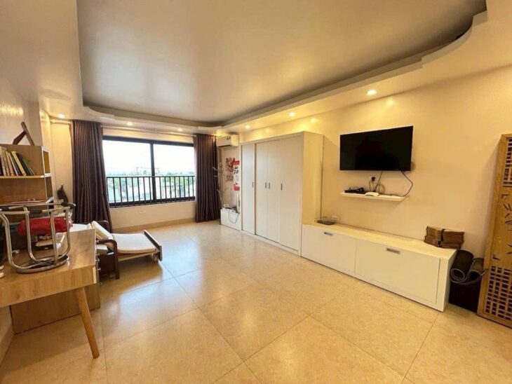 B.ÁN NHÀ CHỢ HOA NHẬT TÂN TÂY HỒ, NHÀ 4.9 TẦNG DÂN XÂY KIÊN CỐ. NỘI THẤT DẸP LONG LANH. 46M2 MT4,