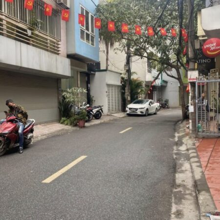 BÁN NHÀ MẶT PHỐ CÙ CHÍNH LAN – 6 TẦNG THANG MÁY – OTO ĐỖ TRƯỚC CỬA NHÀ – 36M2 – 15.5 TỶ