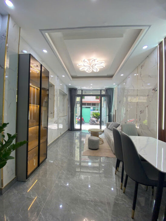 Bán Nhà HXH Phan Xích Long, 5 Tầng 30m2 Chỉ Hơn 7 Tỉ