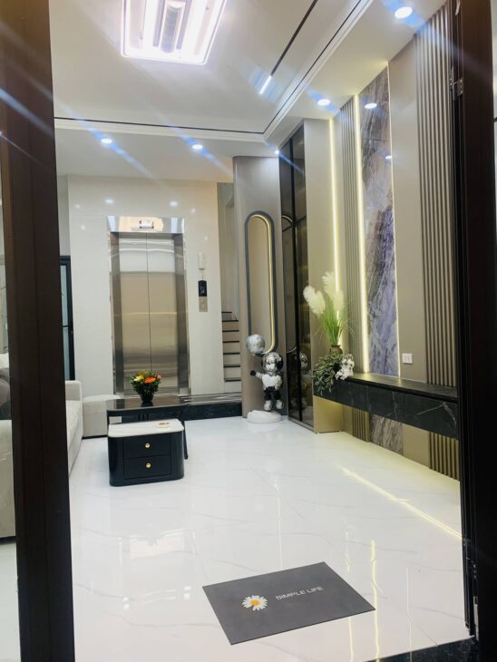 CHÍNH CHỦ NHỜ BÁN NHÀ TRUNG TÂM ĐỐNG ĐA 35M2, 6 TẦNG THANG MÁY GIÁ 8 TỶ