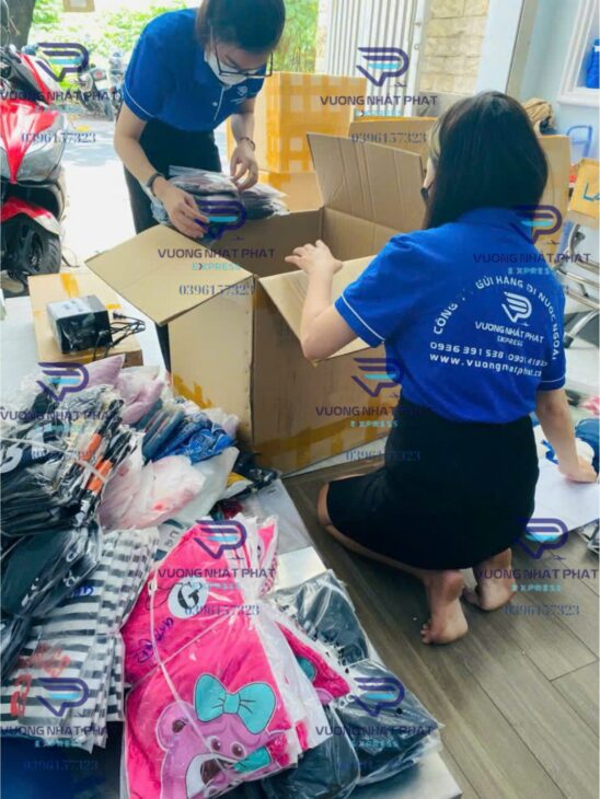 Dịch Vụ Vận Chuyển Quần Áo Sang Mỹ Uy Tín