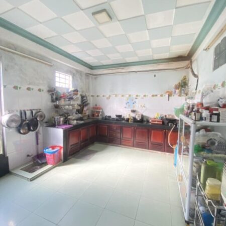 Bán nhà 3 tầng mặt tiền đường 7m5 sau lưng Hồ Nghinh hơn 8 tỷ