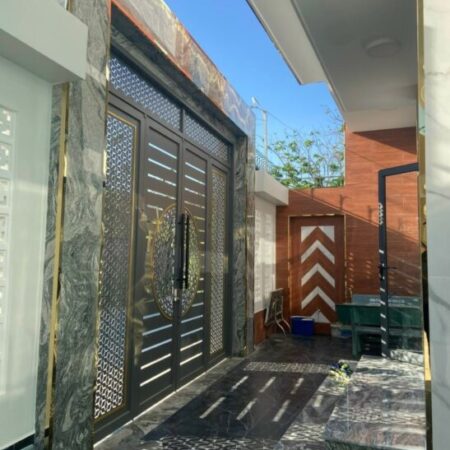 Bán nhà mặt phố Q.9, 90m², 4 tầng, 10.3 tỷ, sổ hồng Bán nhà mặt phố Q.9, 90m², 4 tầng, 10.3 tỷ, sổ hồng