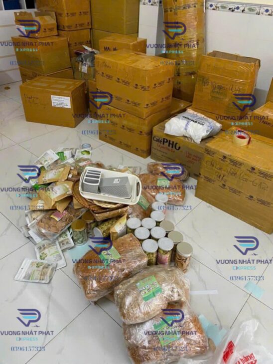 Gửi bánh kẹo đi Úc tại Vương Nhất Phát Express