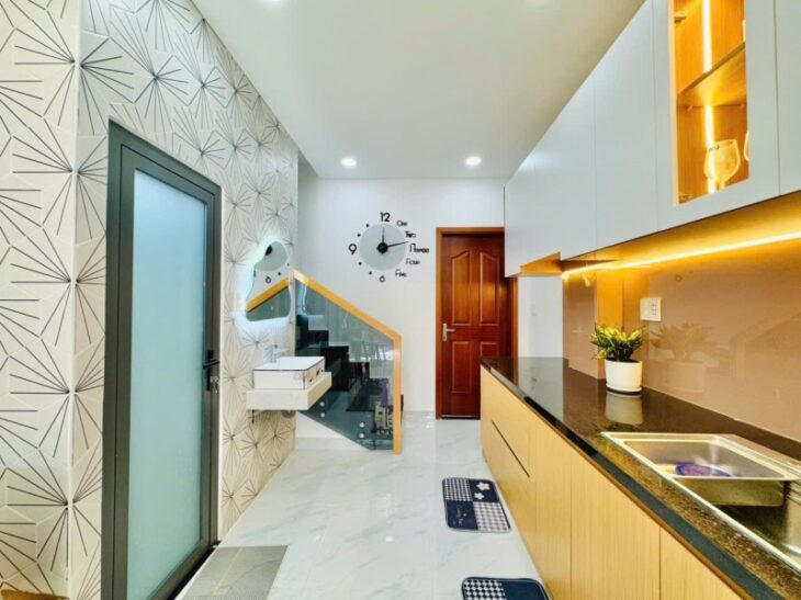 Bán Nhà HXH Lê Quang Định 40m2, 3 P.Ngủ Chỉ Nhỉnh 6 Tỷ