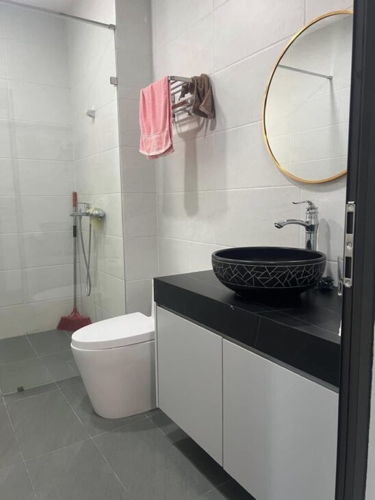 Chính chủ cần bán biệt thự VIP KĐT mới Hạ Đình,lô góc 2 mặt tiền 25m,KD đẳng cấp,giá 65 tỷ
