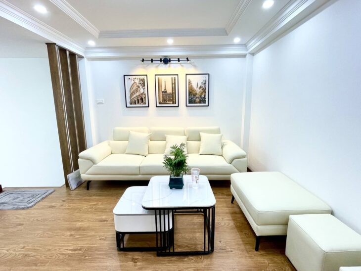 CHÍNH CHỦ CẦN BÁN NHÀ KHU VỰC KIM GIANG, 40M2 5 TẦNG MT4M HƠN 6 TỶ