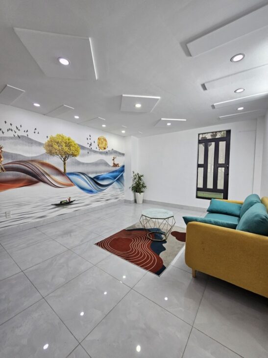 HOT QUÁ 18/03 CHỦ GẤP BÁN GIẢM 200TR GIÁ MỚI CHỈ 4.7 TỶ. SIÊU PHẨM KHU NHÀ ĐỒNG BỘ SANG TRỌNG, HƠN