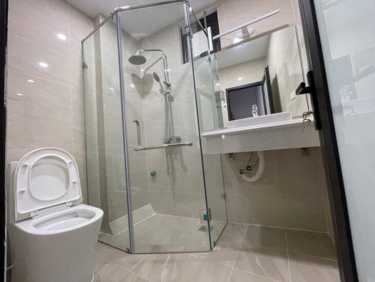 CHỈ 6 TỶ – NHÀ MỚI KÍNH KOONG CỔ NHUẾ – Ô TÔ ĐỖ SÁT NHÀ – NGÕ 3M – MẶT TIỀN BỀ THẾ – 5 TẦNG