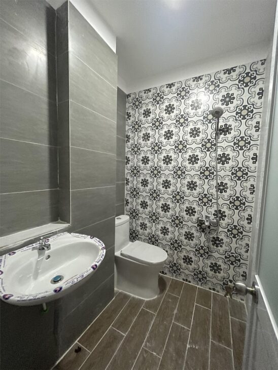 VIP THẠNH XUÂN 43-Q12 – CẶP NHÀ SỔ HỒNG- 2MT TRƯỚC SAU- 5,45×7,5=41m2 – 5 PHÒNG – ĐƯỜNG THÔNG