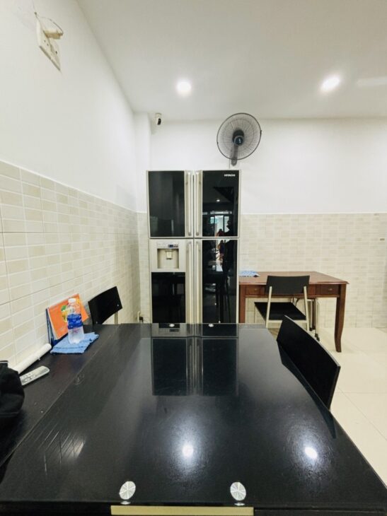 BÁN NHÀ PHAN VĂN TRỊ – 65M2 – HXH NHỎ TỚI NHÀ – 4 TẦN – 4PN GIÁ 5.5 TỶ