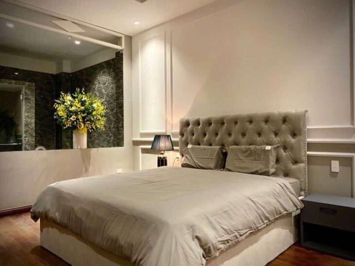 # Kiệt Ô tô đậu cửa Đống Đa, 120m2, 5 tầng riêng biệt, sang trọng, 5 phòng rộng, nội thất cao cấp